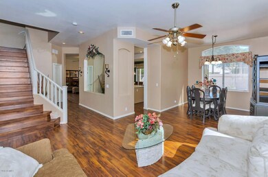 3941 N 111th Dr-large-005-6-LivingDining