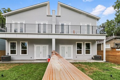 114 E 32nd St unit A, Houston, TX 77018 - photo 4