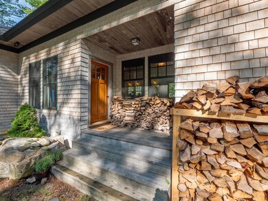 6-Front Entry 41 Northwest Cove HiRes (2