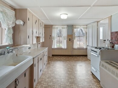 65 Main St, Chichester, NH 03258 - photo 2