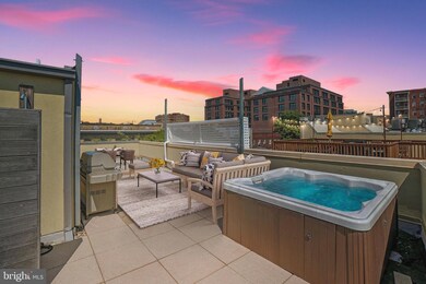 2351 Champlain St NW unit P4, Washington, DC 20009 - photo 3