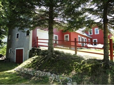 186 Meadow St, Sanbornville, NH 03872 - photo 2