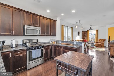 7450 Riding Meadow Way, Manassas, VA 20111 - photo 4