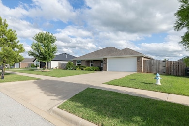 6013 W Quinn St, Fayetteville, AR 72704 - photo 2