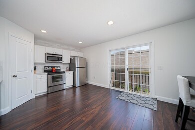 11-web-or-mls-Angelos Frezoulis - 6322 W