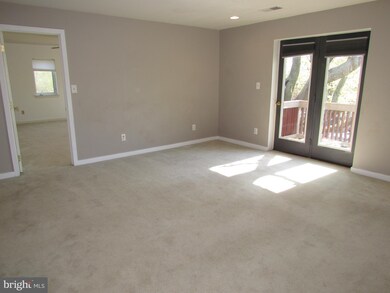 7605 Pleasant Ct, Wilmington, DE 19802 - photo 2