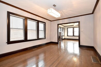 5146 W Oakdale Ave, Chicago, IL 60641 - photo 6