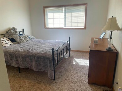 4426 SE Oakview Ct unit 4428 SE Oakview Ct, Topeka, KS 66609 - photo 6