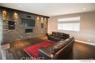 5015 Escobedo Dr, Woodland Hills, CA 91364 - photo 4