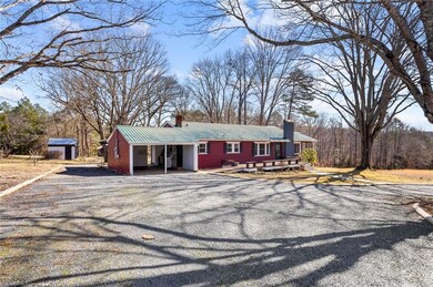 1211 Billy Walker Rd, Asheboro, NC 27205 - photo 3