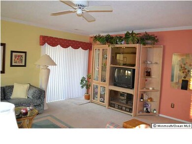 68 Tulip Ln, Freehold, NJ 07728 - photo 3