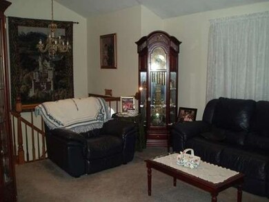 27 Mount Pleasant St, Oxford, MA 01540 - photo 7