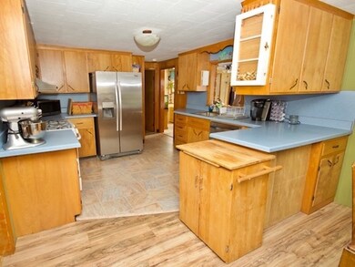 5 Dodge St, Nashua, NH 03064 - photo 5