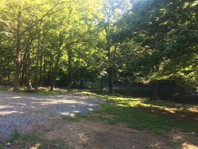 1310 Horse Mountain Rd, Shelbyville, TN 37160 - photo 7