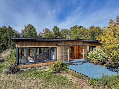 2137 N Bingham St, Cornwall, VT 05753 - photo 2