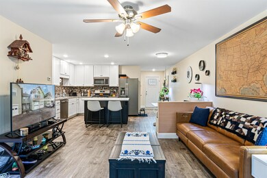 19 East Rd unit 104, Fairfax, VT 05454 - photo 2