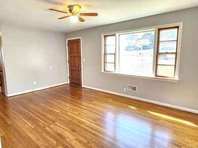 706 Crestwood Cir, Lynchburg, VA 24502 - photo 7