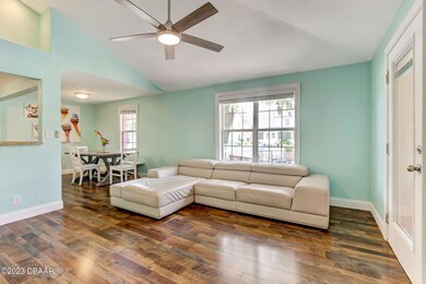 8-web-or-mls-31_827 S Beach St