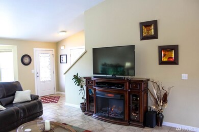 612 S James Ave, East Wenatchee, WA 98802 - photo 4