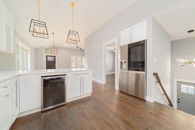 18449 Stewart Ave, Homewood, IL 60430 - photo 4