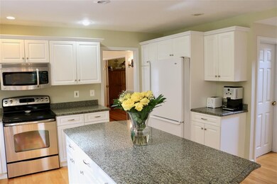 8 Highlander Dr, North Hampton, NH 03862 - photo 3
