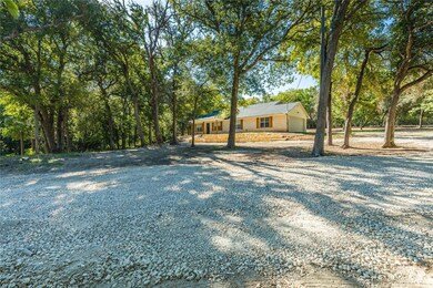 263 Lakeview Rd, Eddy, TX 76524 - photo 6