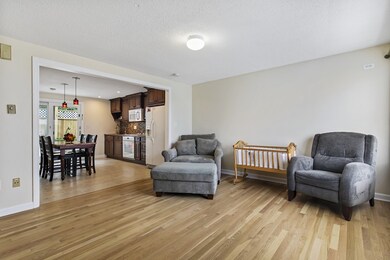 123 Falcon St unit 4, Boston, MA 02128 - photo 5