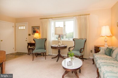 6153 Forest Ln, Sykesville, MD 21784 - photo 3