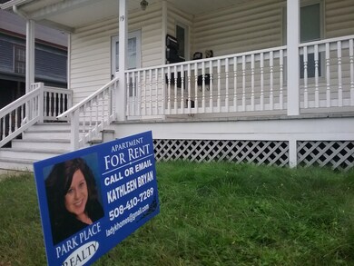 19 Pleasant St unit 2, Leicester, MA 01524 - photo 2