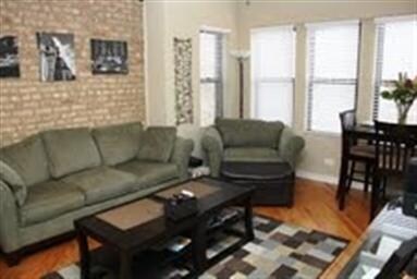 4814 N Hoyne Ave unit 4, Chicago, IL 60625 - photo 2