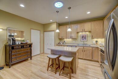 6615 99th Ave N, Brooklyn Park, MN 55445 - photo 5