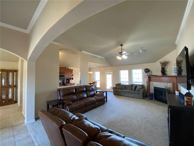 1009 Eagle Cliff Dr, Norman, OK 73072 - photo 6