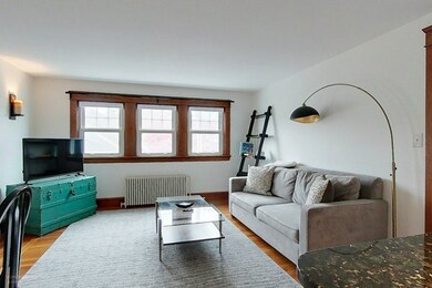 27 Vaughan Ave, Newport, RI 02840 - photo 3