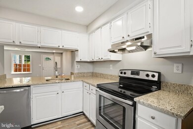 12501 Laurel Grove Place, Germantown, MD 20874 - photo 7