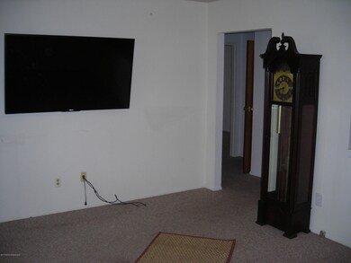 6B Walnut St unit B, Toms River, NJ 08757 - photo 3