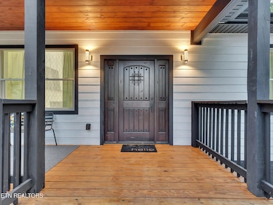 1395 Willow Creek Ln, Sevierville, TN 37876 - photo 4