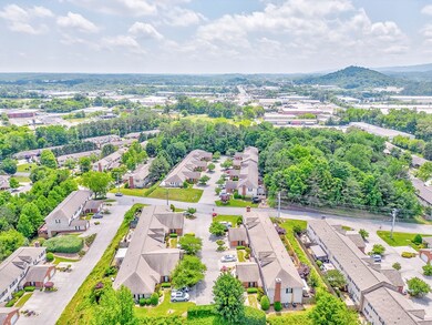 1701 Pin Oak Dr unit 147, Dalton, GA 30721 - photo 4