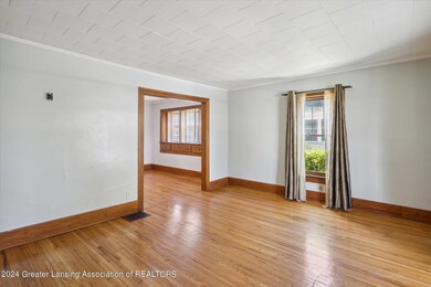 08-2409-Kensington-Rd-Lansing-MI-48910-W