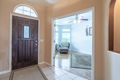 2332 E 440 N Cir-011