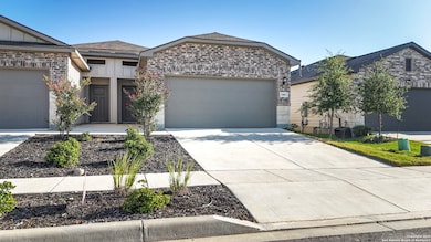 9306 Frio Landing unit 2, Converse, TX 78109 - photo 2