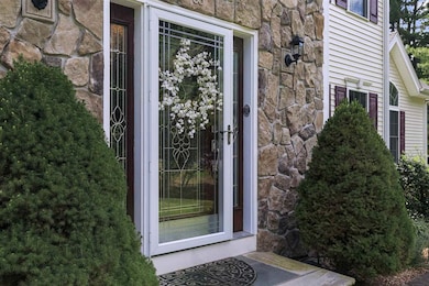 33 Boyd Rd, Hudson, NH 03051 - photo 5