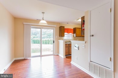 29 Parkview Cir, Southampton, PA 18966 - photo 4