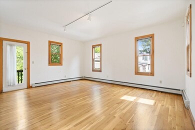 203 Pemberton St unit 3, Cambridge, MA 02140 - photo 4
