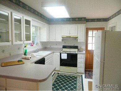 33 Panorama Dr, Asheville, NC 28806 - photo 5