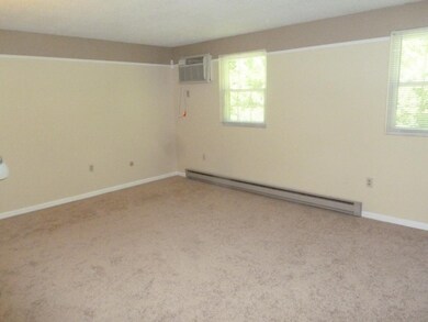 61 Fieldstone Dr unit 61, Londonderry, NH 03053 - photo 7