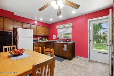 23 Middlesex Rd, Matawan, NJ 07747 - photo 6