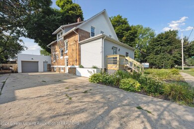 02-121-W-Elm-St-Middleton-MI-48856-Windo