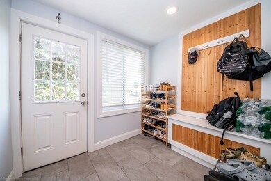 28 Saint John St, South Dartmouth, MA 02748 - photo 3