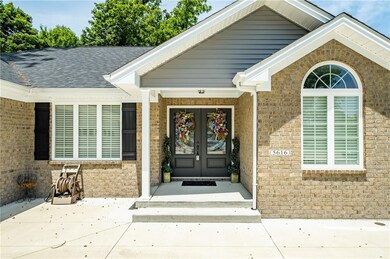 5616 Poplar Woods Ct, Columbus, IN 47203 - photo 2