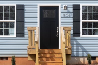 1024 4th St, Statesville, NC 28677 - photo 2